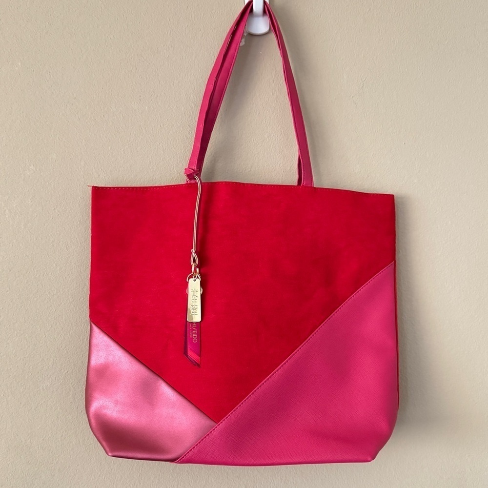 NWOT Shiseido Large Travel Tote Bag